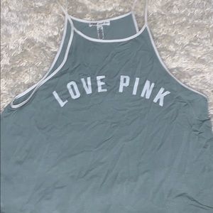 Love pink , tank
